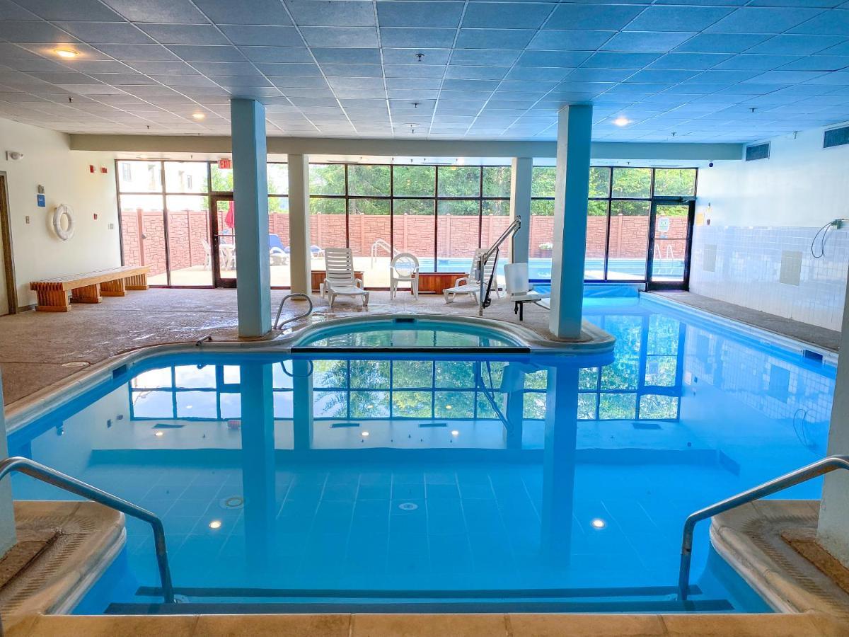 Ski-In Ski-Out Luxury Condo With Hot Tub And Pools سنوشو المظهر الخارجي الصورة